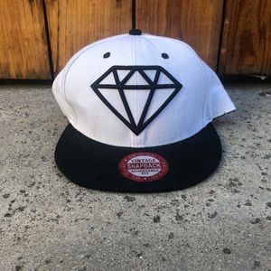 “Diamond Supply Co” Snapback Hat